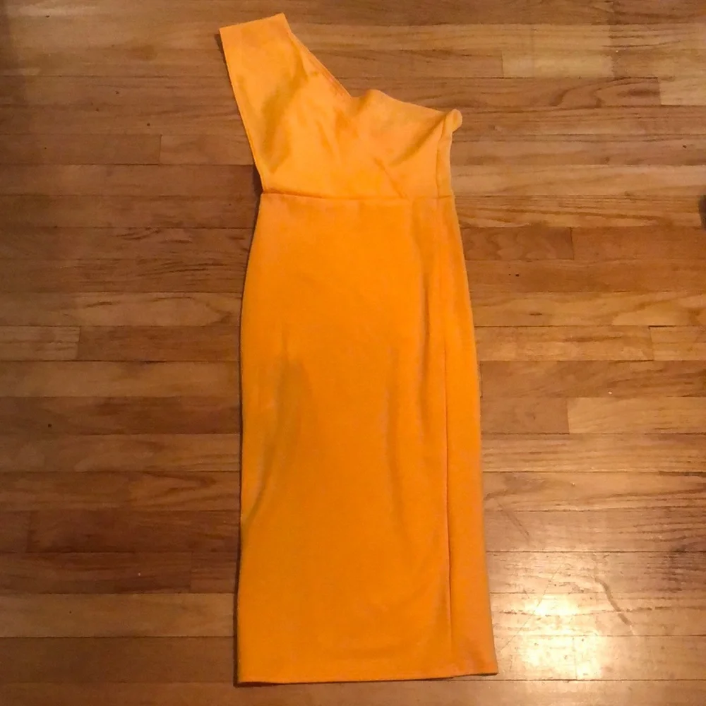 Orange pretty little thing bodycon dress - Picture 1 of 1